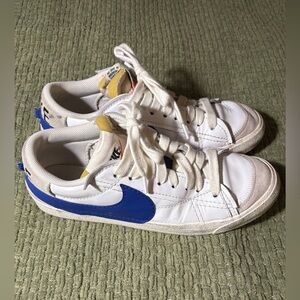 Nike Blazer’s Low